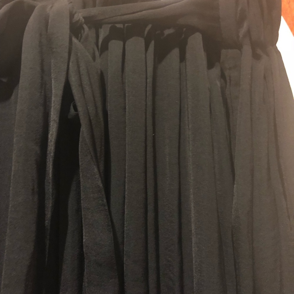 Black Skirt w/ Under the Knee Side Slits - Picture 2 of 4